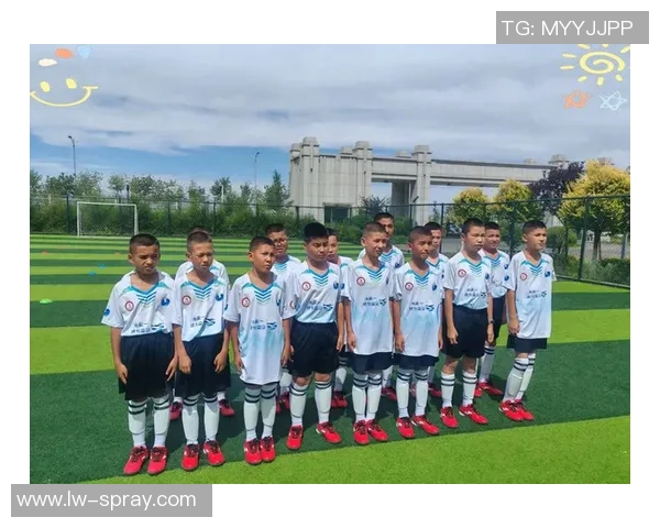 新疆足球员的成长之路与未来发展展望