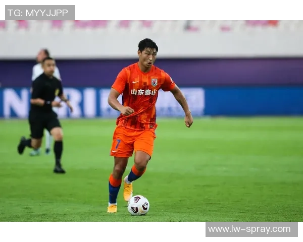 田雨足球：探索中国足球新星的成长之路与未来发展潜力