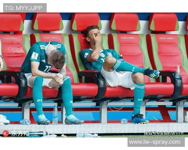 穆勒在足球周边的精彩瞬间与不为人知的故事